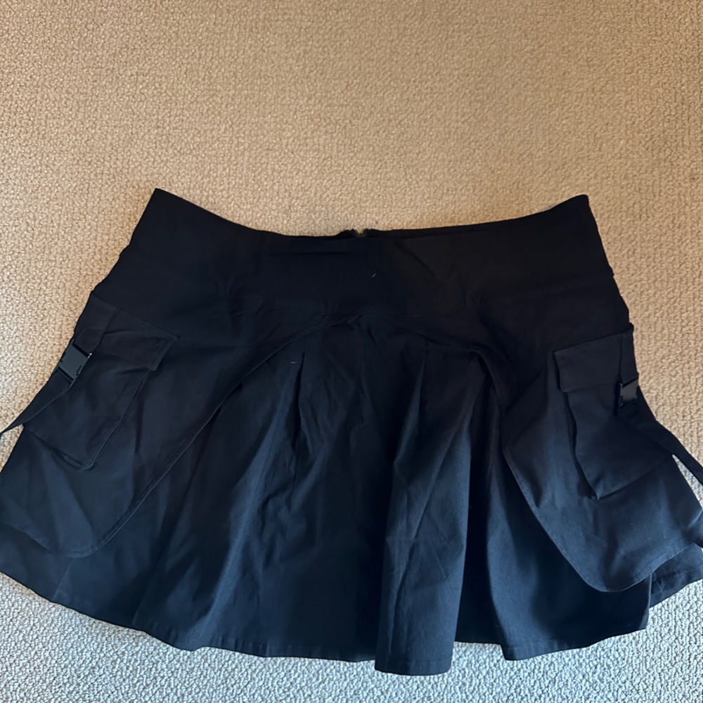 Women plus size cargo skirt